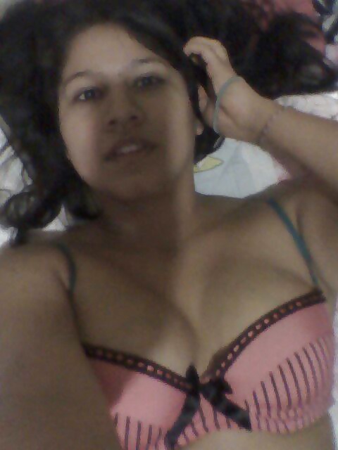 yo en la cama pict gal