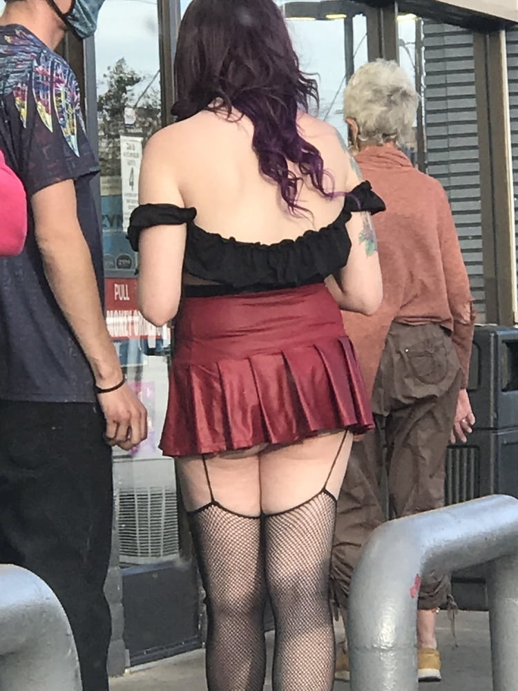 Nice sexy Halloween ass - 19 Photos 