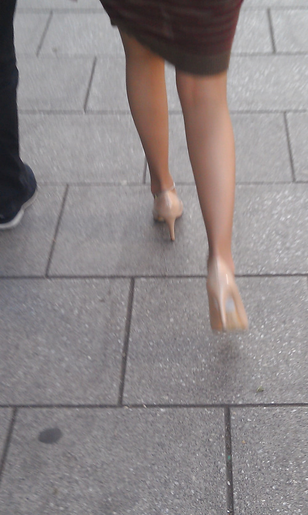 Voyeur.Candid.2 (28) Legs Street pict gal