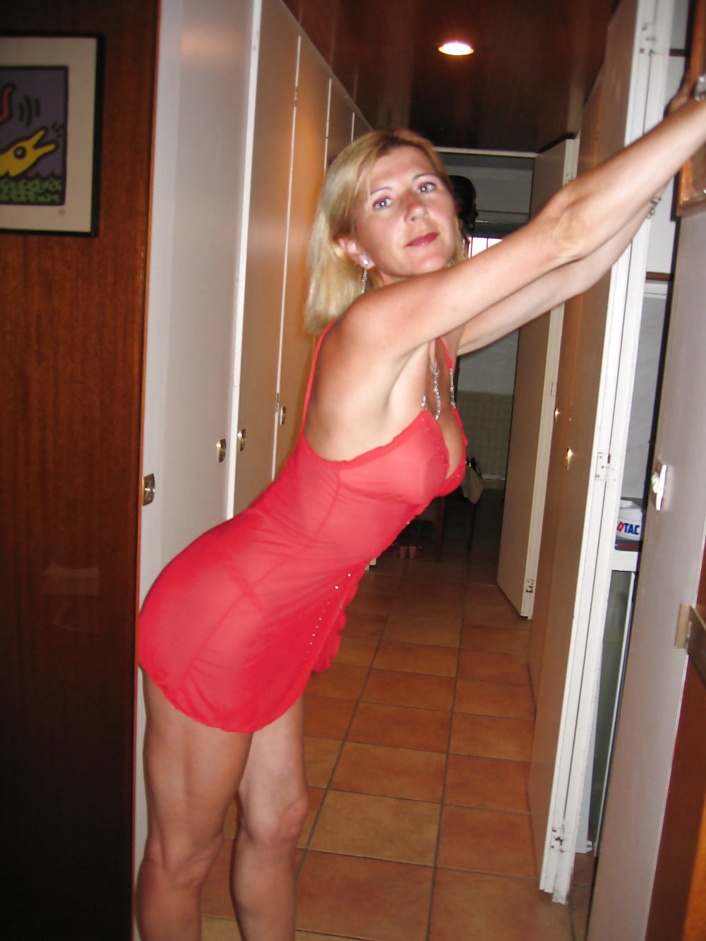 Mature slut Loves Gangbanging pict gal