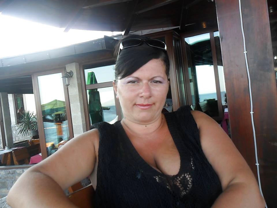 Bojana Jevtic Serbian BBW Big TITS pict gal