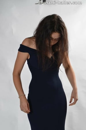 photo shooting with turkish born jasmin in an evening dress         