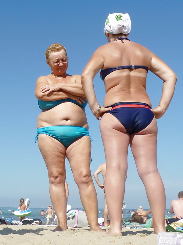 Sexy Granny on Russian beach! Amateur! pict gal