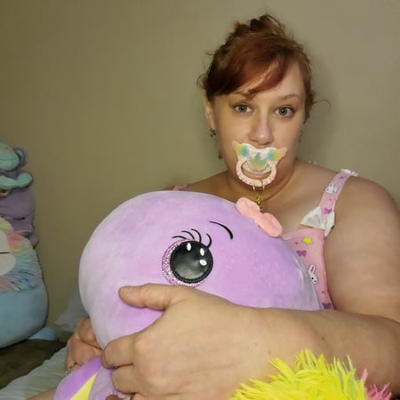 coaxing daddy to play in littlespace         