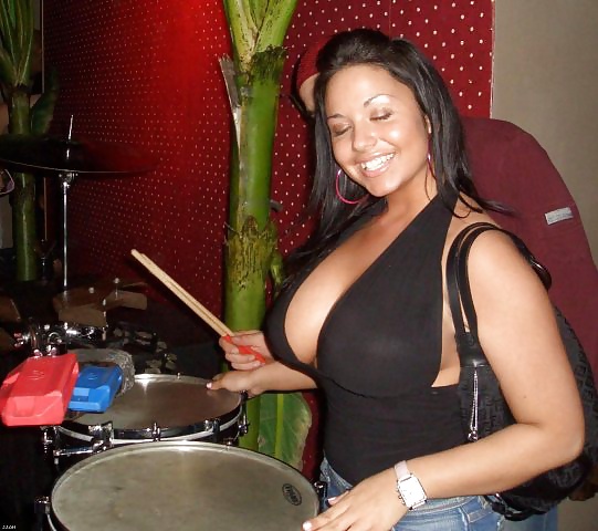 Maybe not facebook, but some very nice nn pict gal