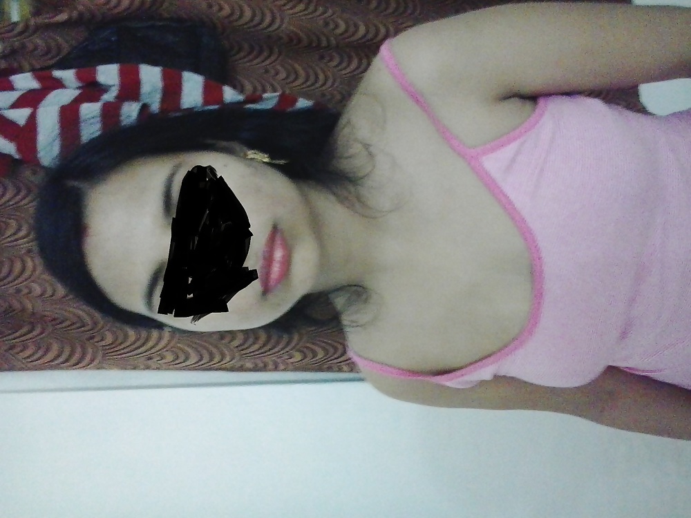 Online Sexy Bhabhi pict gal
