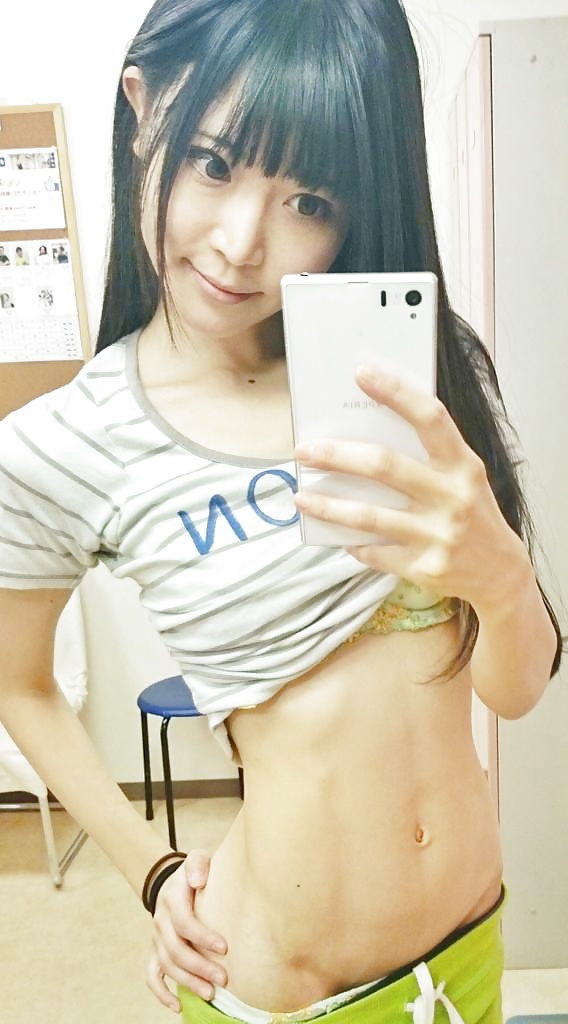 Japanese student lingerie selfies pict gal