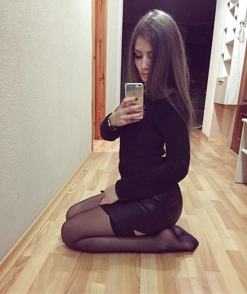 2018 Pantyhose Selection pict gal