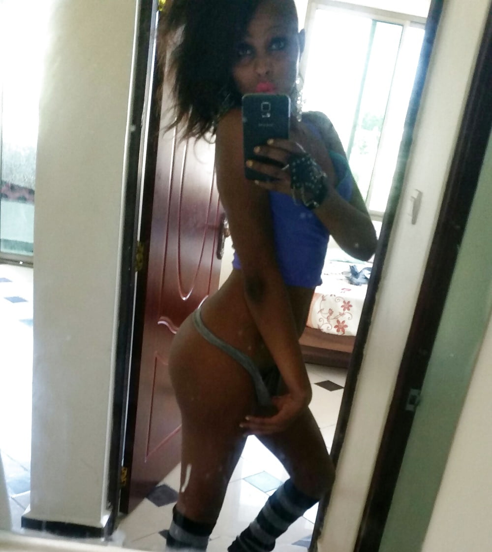 My Bitch in Kenia ! So dirty this Whore...PLEASE COMMENT pict gal