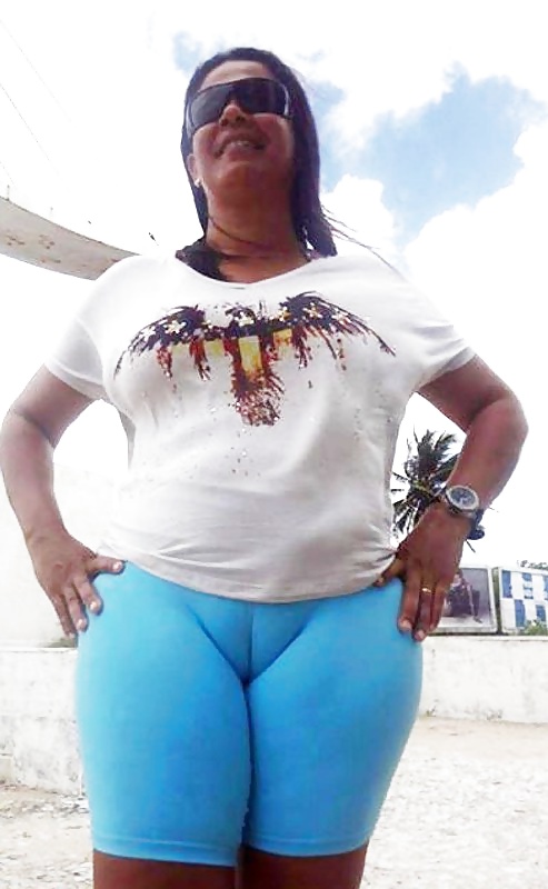 Matures Camel Toe pict gal