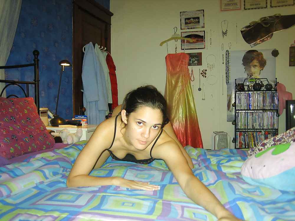 Hot EXGF Poser pict gal