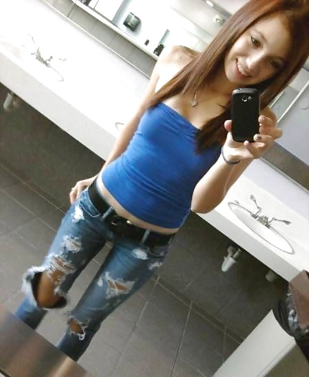 Horny girls in jeans CXXII pict gal