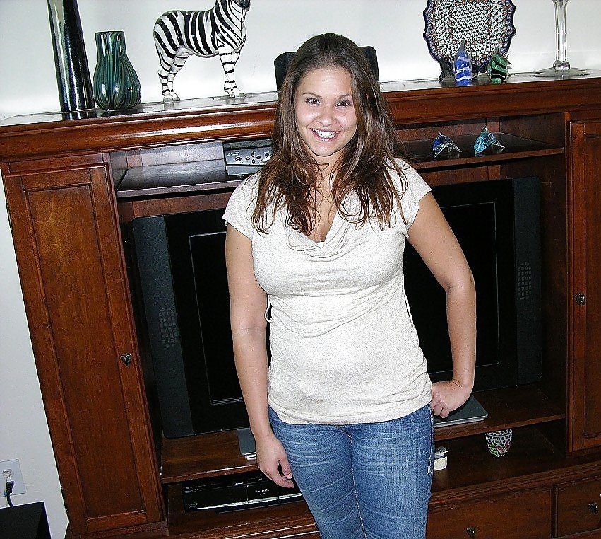 teen brunette pict gal