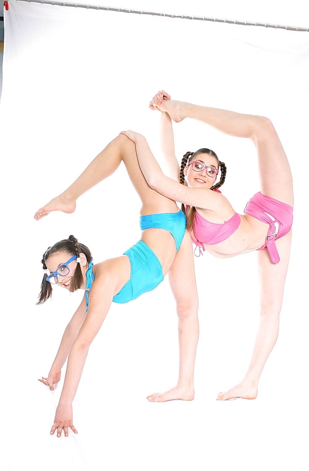 Flexible - Teens Twins Yoga Styles pict gal