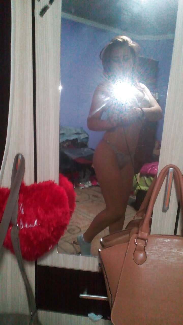 18yo Romanian self shot pussy, tits and ass pt2 pict gal