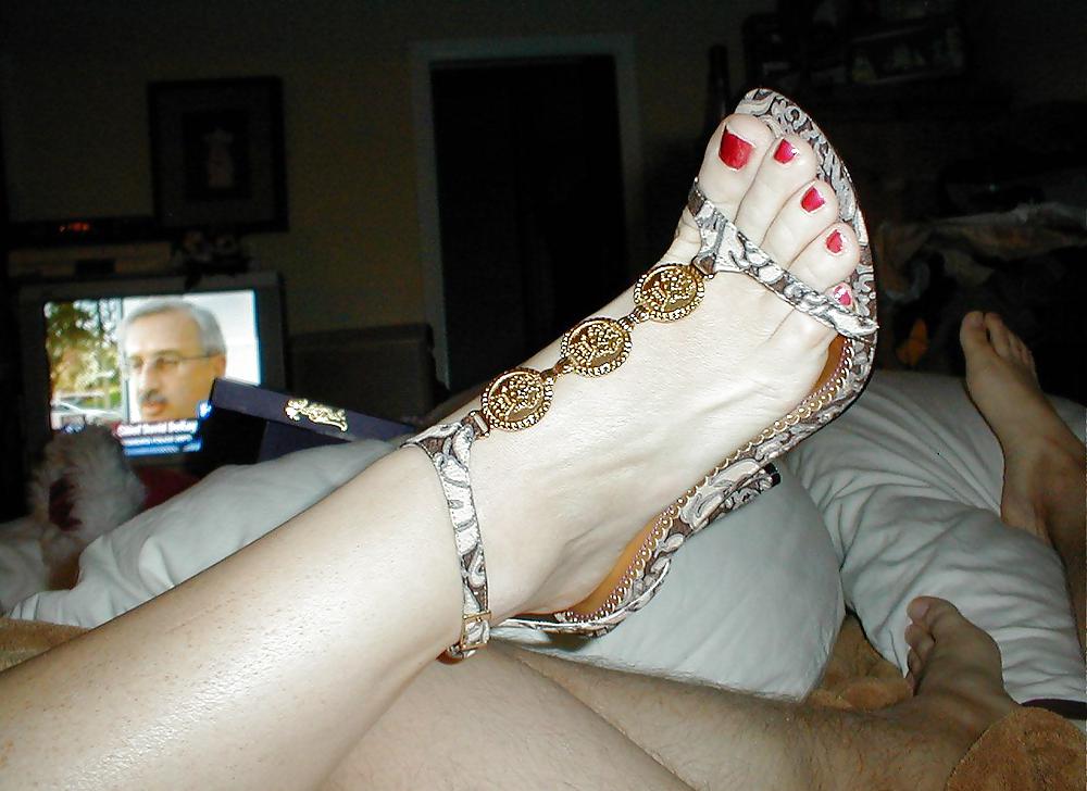 Something special for feet lovers - N. C. pict gal