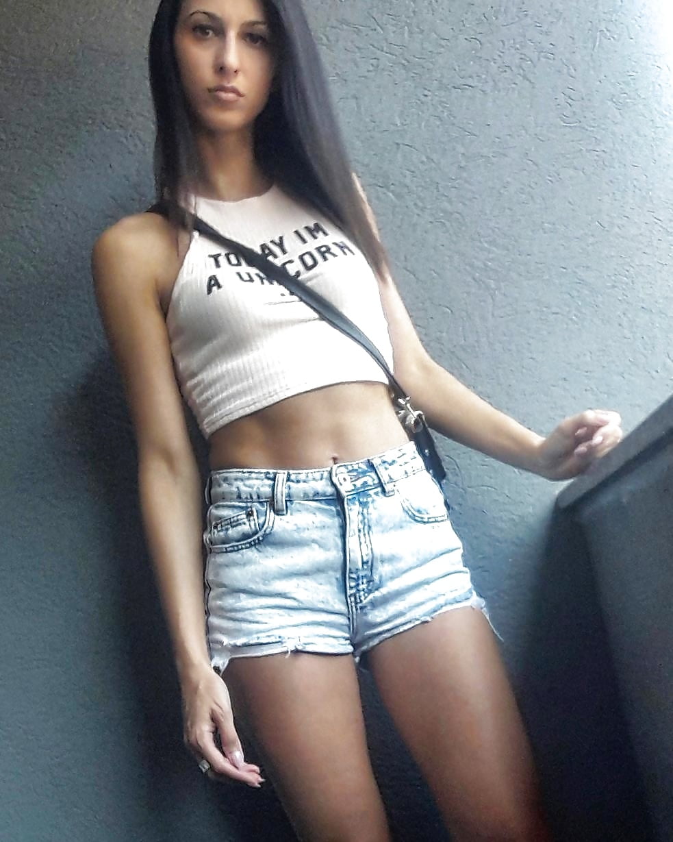 Serbian skinny teen Marina Stevanovic pict gal