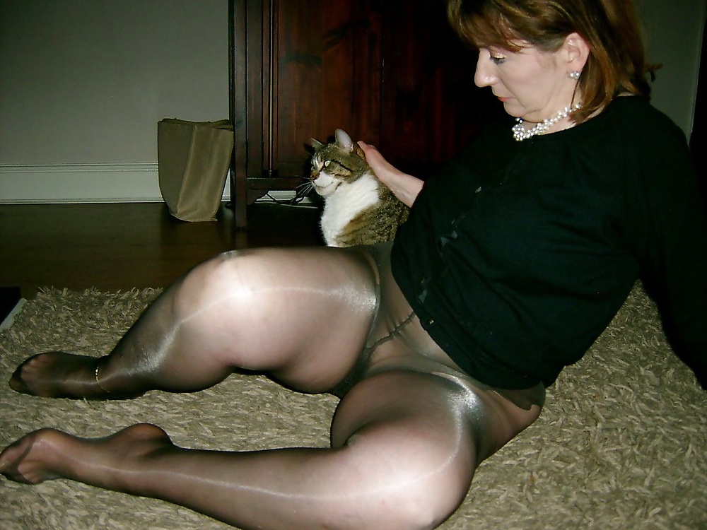 Amateur Girls In Pantyhose Hairy Fuck Picture