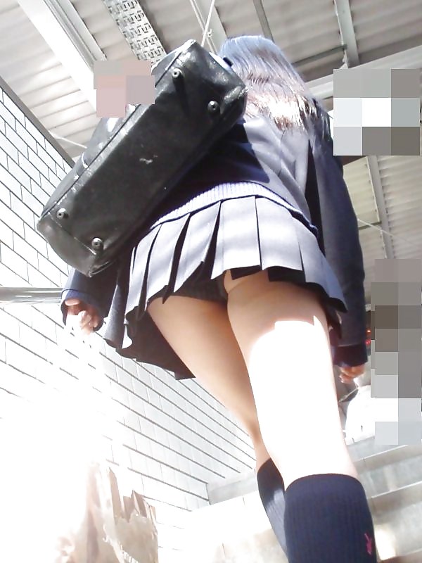 In the skirt pict gal