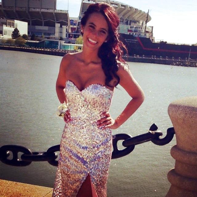 Facebook Friends 22 pict gal